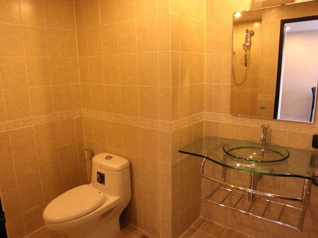 パーク レーン コンド F4 R419