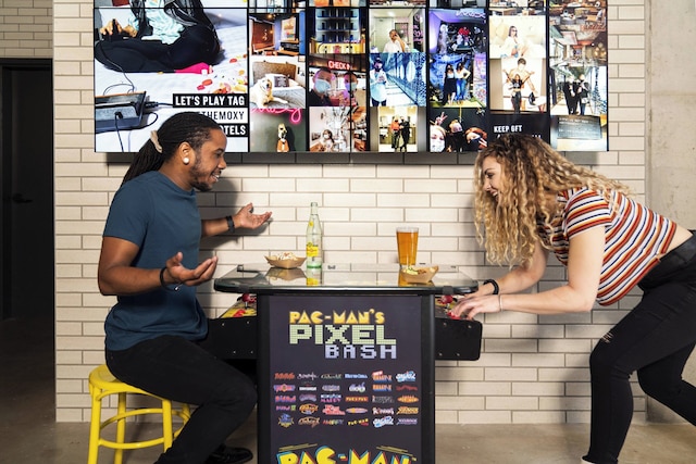 モクシー オースティン - ユニバーシティ