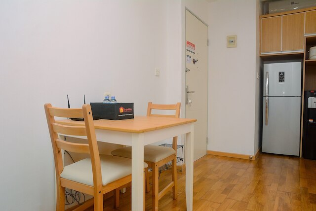 コンフィ アンド ビューティフル ベッドルーム メンテン スクエア アパートメント