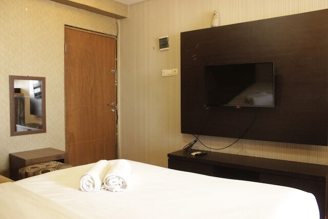 ストラテジック & コンフィー スタジオ アット ゲートウェイ チカダズ アパートメント