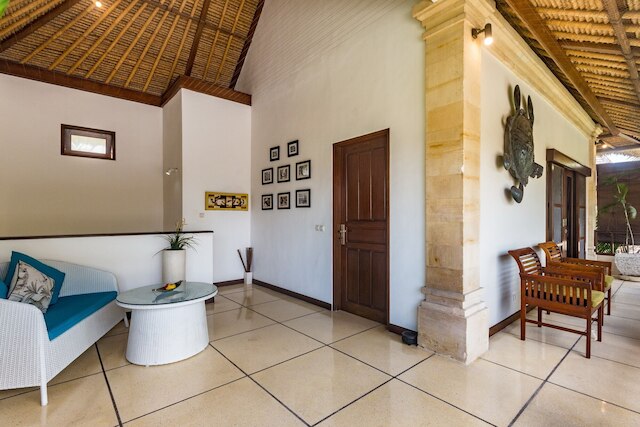 ヴィラ クリスナ