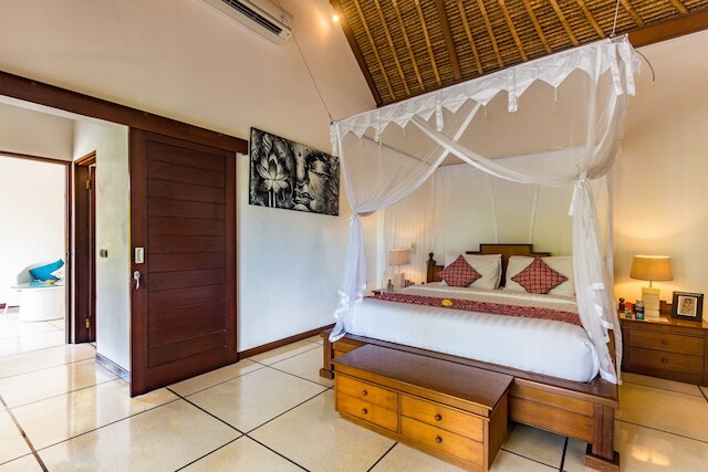 ヴィラ クリスナ