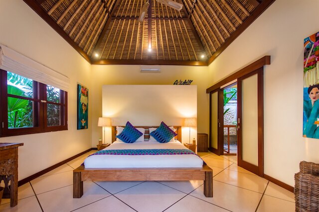 ヴィラ インタン