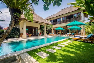 ヴィラ インタン