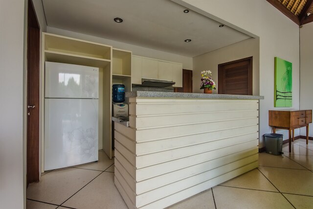 ヴィラ アローレ