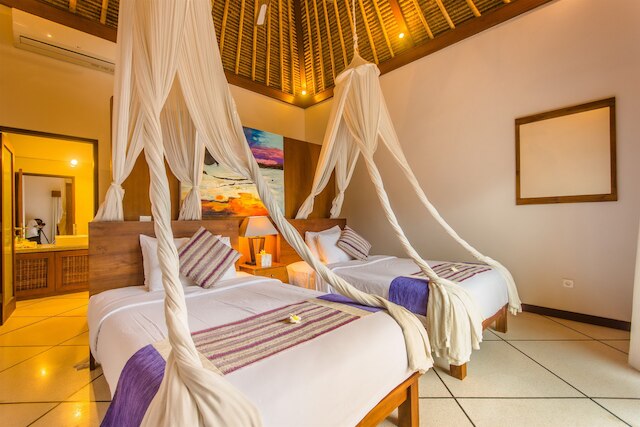 ヴィラ アローレ