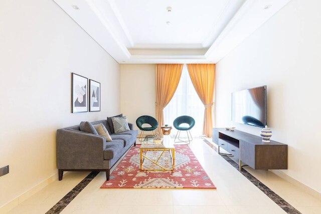 ブライト & スペーシャス 3 ベッドルーム ウィズ スタュディ イン ダウンタウン - スリープス 7!