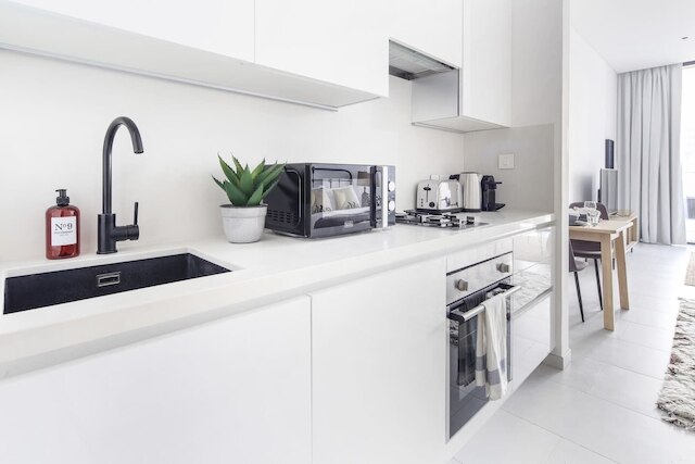 スタニング スタジオ W/ ブルジ カリファ ビュー !