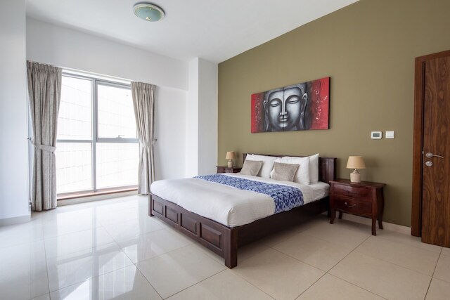 スタイリッシュ 2 ベッドーム アパートメント イン ビジネス ベイ