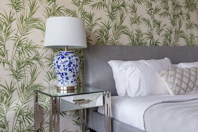 スーパーブ アンド モダン11ッドルーム オン ア プレミア ウォーターフロント ロケーション !