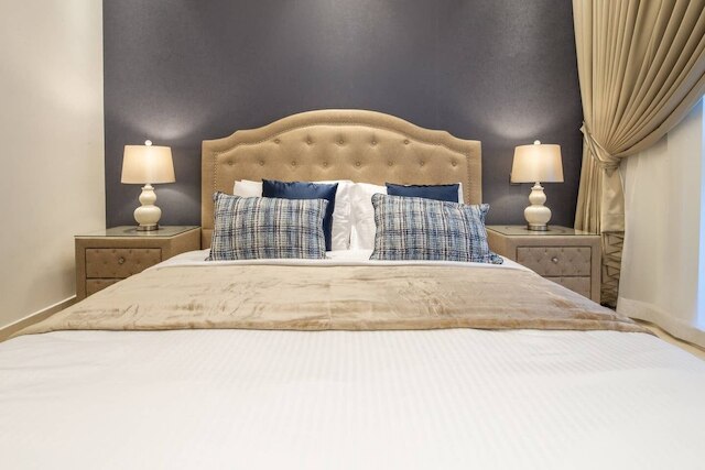 ユニークリー エレガント 2 ベッドルーム イン プレスティジャス ダウンタウン ドバイ !