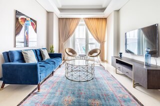 シック ベッドーム ウィズ スチュディ イン ザ ハート オブ ダウンタウン ドバイ !