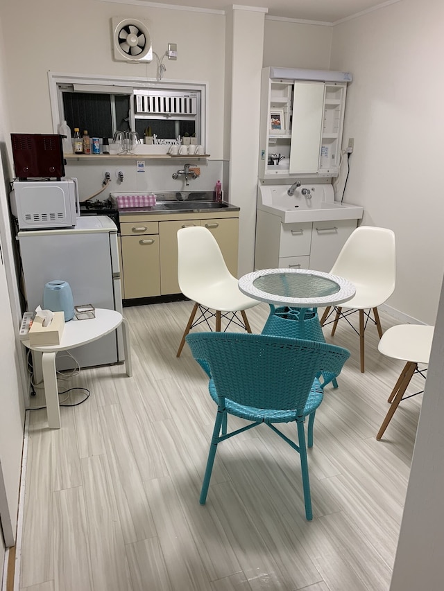 GOLDHOUSE 新大阪 303