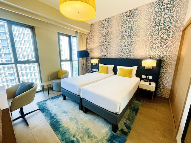 アパートホテル アダージョ ドバイ デイラ