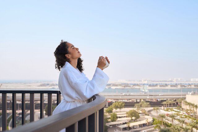 アパートホテル アダージョ ドバイ デイラ