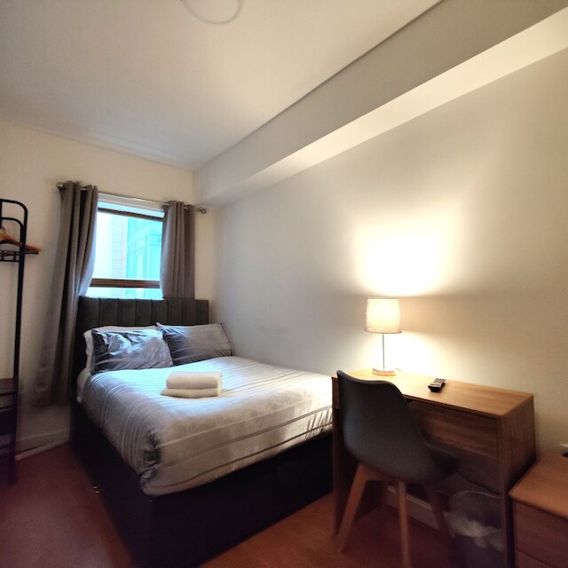 リバプール ステイズ - シティ センター ルームズ