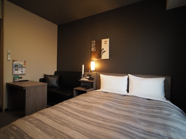 ホテルルートイン二本松 - 国道 4 号 -