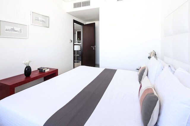 コンフィ アンド ラブリー 1ベッドルーム イン ディFC!