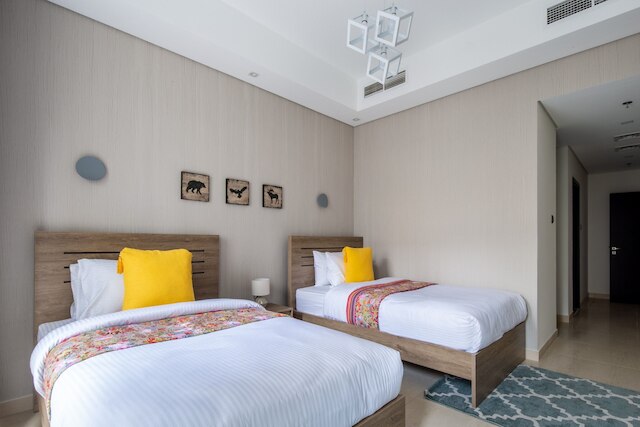 ラビッシュ3 ベッドーム ウィズ スチュディ イン ダウンタウン ドバイ