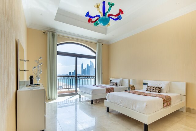 プレミアム スカイ ハイ 3ベッBルRム ペントハウス イン フェアモント ノース レジデンス