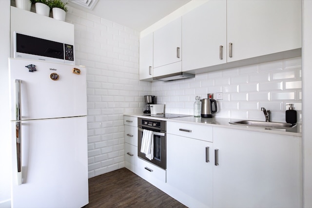 ラスティック アンド バイブラント スタジオ アパートメント イン ダウンタウン ドバイ