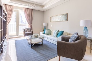 スーパーブ & インコンパラブル 2 2ッドルーム ウィズ スタュディ イン ザ ハート オブ ダウンタウン ドバイ !