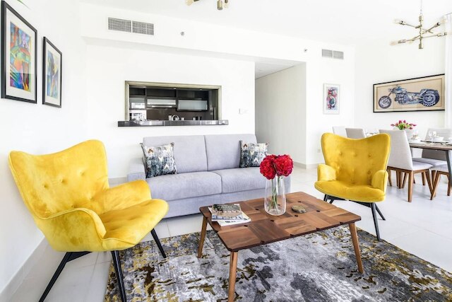 フェノメナル ブルジュ カリファ ビューズ イン シィス ラブリー 2 ベッドルーム!