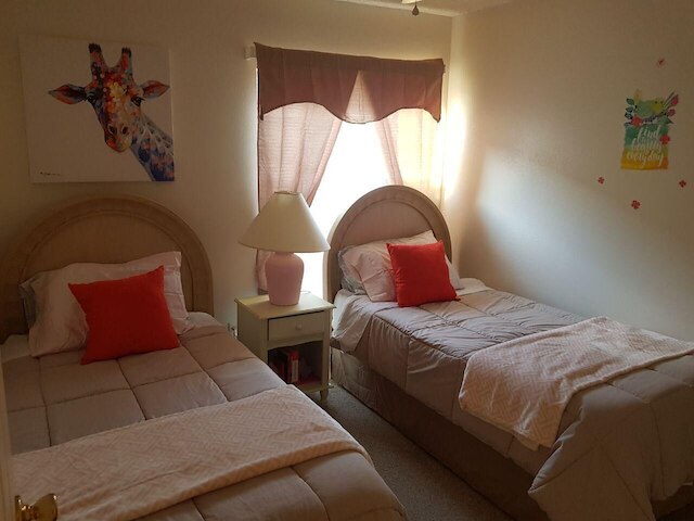 フォー ベッドルーム プール ホーム - 1513 オット - ヴサ