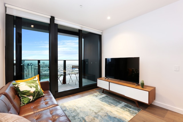 オレンジ ステイ アット メルボルン クォーター