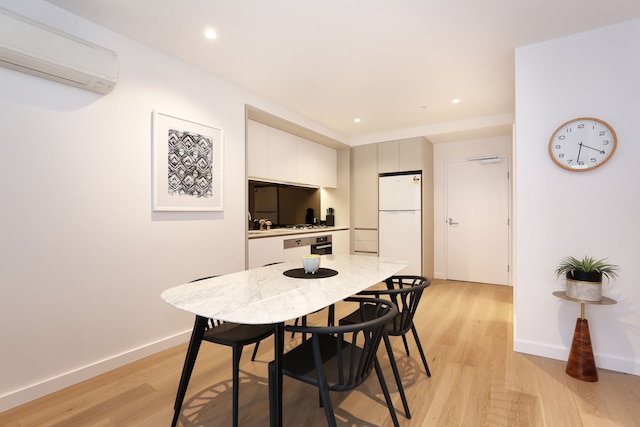 オレンジ ステイ アット メルボルン クォーター