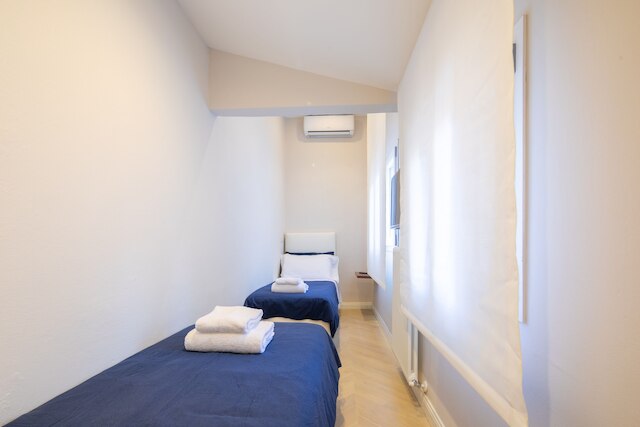 ラグジュアリー ブルー ドゥオーモ バイ メガ