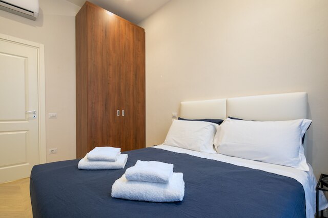 ラグジュアリー ブルー ドゥオーモ バイ メガ