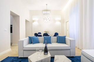 ラグジュアリー ブルー ドゥオーモ バイ メガ