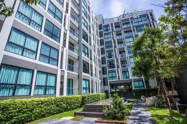 ザ チェズ コンドミニアム バイ パツモン