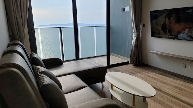 シー ビュー 253 ザ ベース セントラル パタヤ