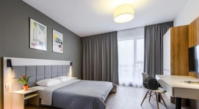 P&O アパートメンツ ウォルスカ レジデンス 165