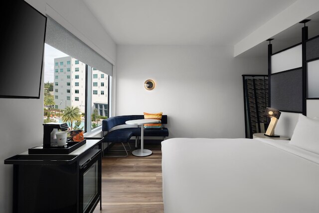 アロフト オーランド インターナショナル ドライブ