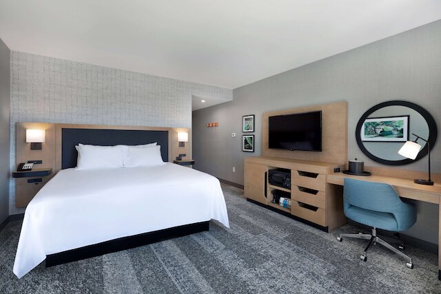 ハンプトン イン & スイーツ ウォータータウン ボストン