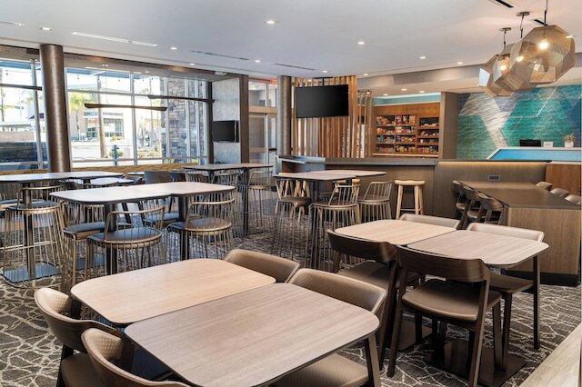 スプリングヒル スイーツ バイ マリオット・アーバイン レイク フォレスト