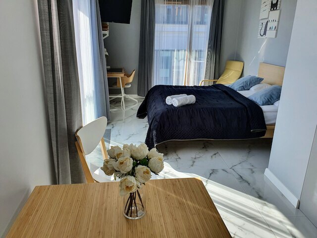 アパートメンツ ワルシャワ パワィア バイ レンターズ