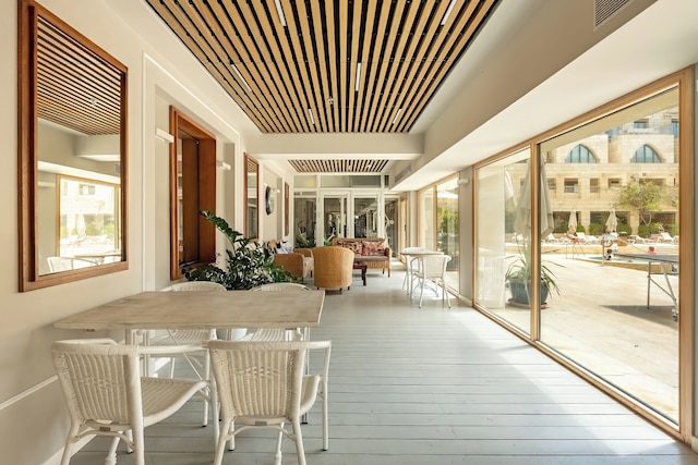 デラックス 2 Bド ヤャファ ドリームズ W プール & パーキング