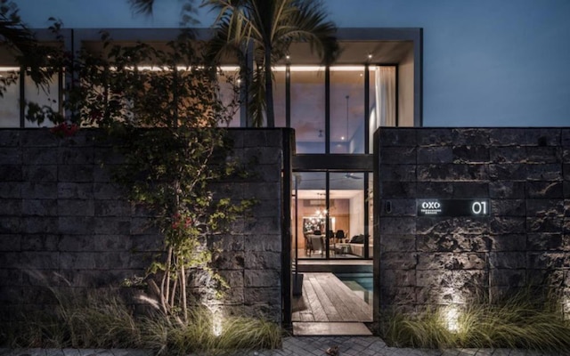 オクソ タウンハウスズ ウマラス