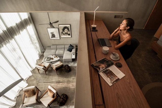 オクソ タウンハウスズ ウマラス