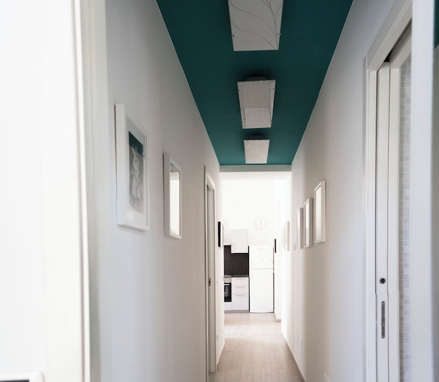 アパルタメント アッラルキビィオ ディ ステート