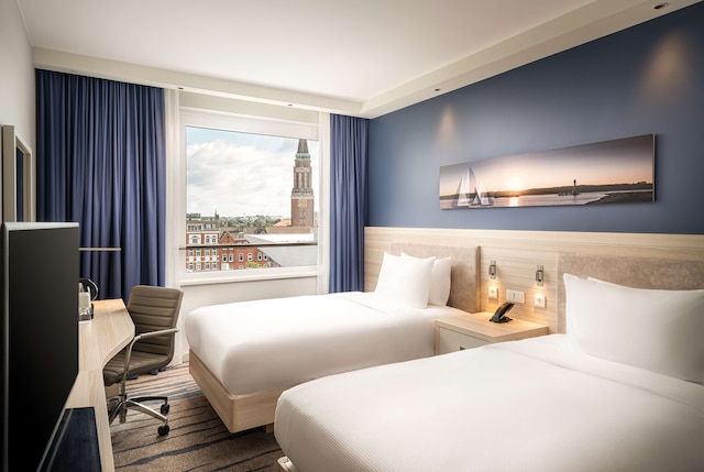 ハンプトン バイ ヒルトン キール シティ センター