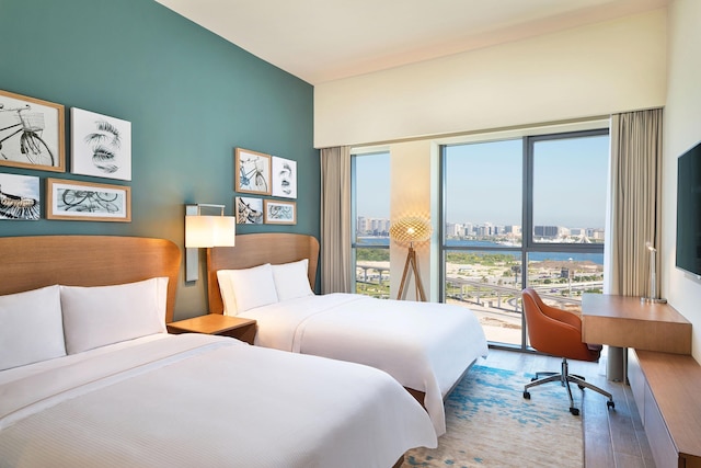 エレメント アル ジャッダフ ドバイ