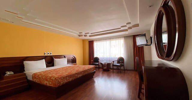 ホテル エスカラ シグロ XXI