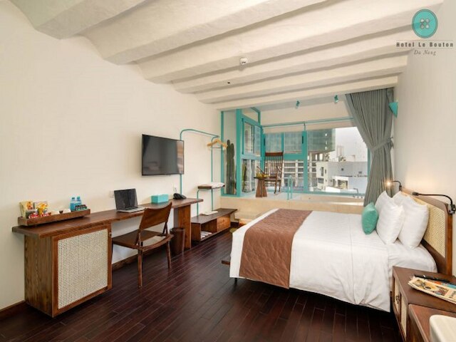 オテル ル ブトン