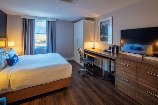 カラー ステート カレッジ タペストリー コレクション バイ ヒルトン