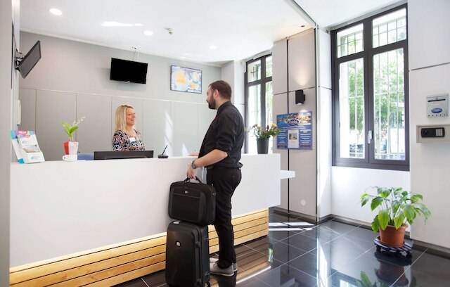 シティセンター アパートメント